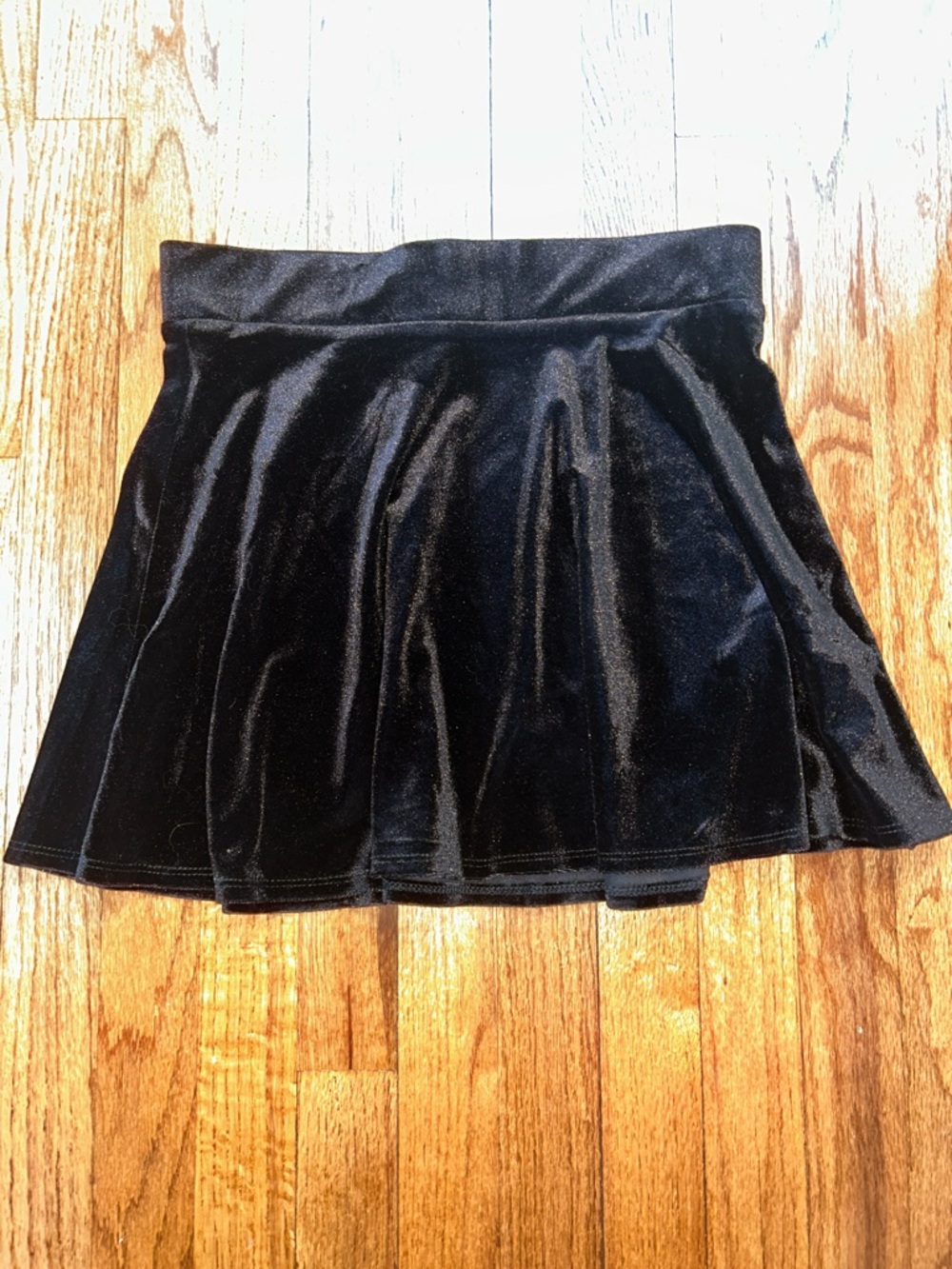 Black Velvet Mini Skater Skirt Medium